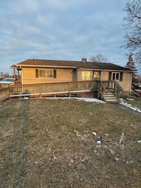 1302 N Eaton ST, Albion City, MI 49224