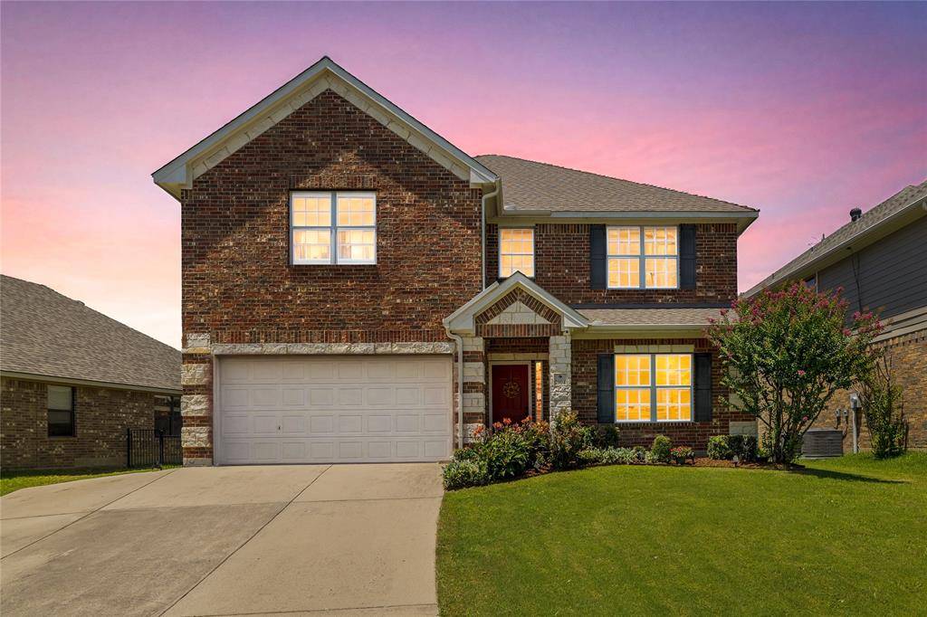 2904 Shoreline Drive, Burleson, TX 76028