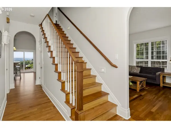 32907 SW LAURELVIEW RD, Hillsboro, OR 97123