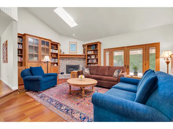 1617 SE 73RD AVE, Hillsboro, OR 97123