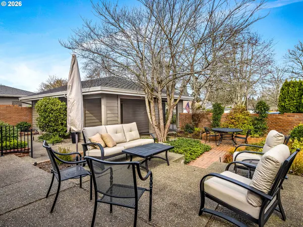 7242 SW LAKE BLUFF CT, Wilsonville, OR 97070