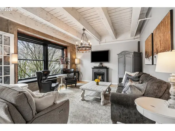 416 NW 13TH AVE #204, Portland, OR 97209