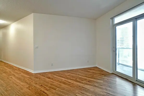 352 Front ST W #2211, Toronto C01, ON M5V 0K3