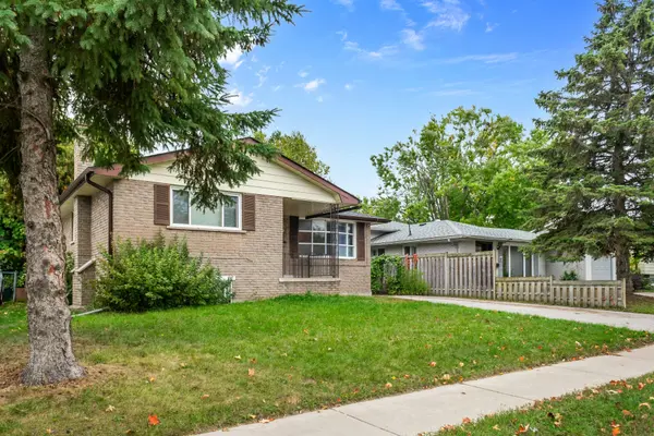 35 BERNICK DR #DUPLEX, Barrie, ON L4M 5C1