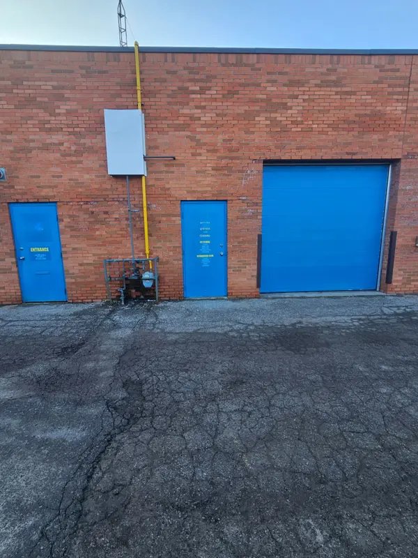 18 Cundles RD E #1B, Barrie, ON L4M 2Z5