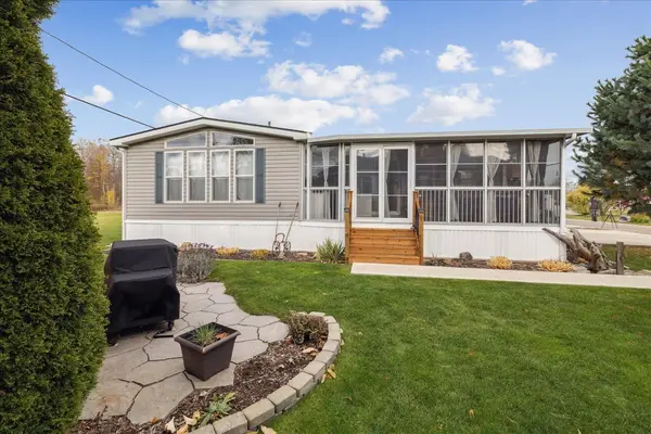 4449 Milburough Line #13 Spruce, Burlington, ON L7P 0C5