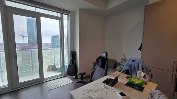 3883 Quartz RD #1910, Mississauga, ON L5B 0M4