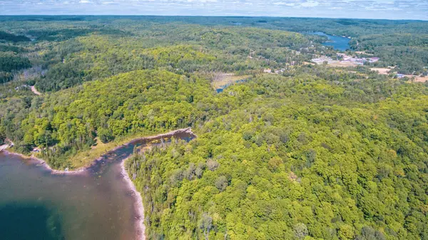 2368 Essonville Line RD, Highlands East, ON K0L 3C0