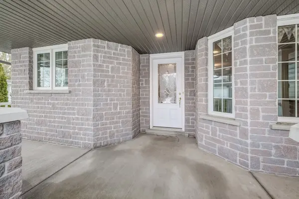 385 Birmingham ST E, Wellington North, ON N0G 2L2