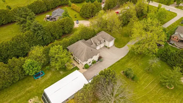 3115 Napperton DR, Adelaide Metcalfe, ON N7G 3H8