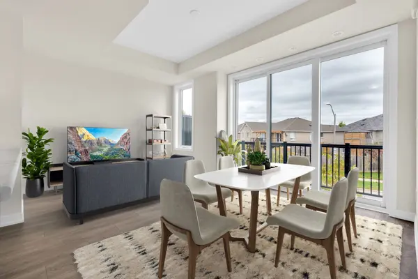 160 Densmore RD #1704, Cobourg, ON K9A 4J9