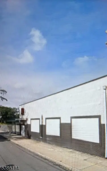 154 Eastern Pkwy, Irvington Twp., NJ 07111