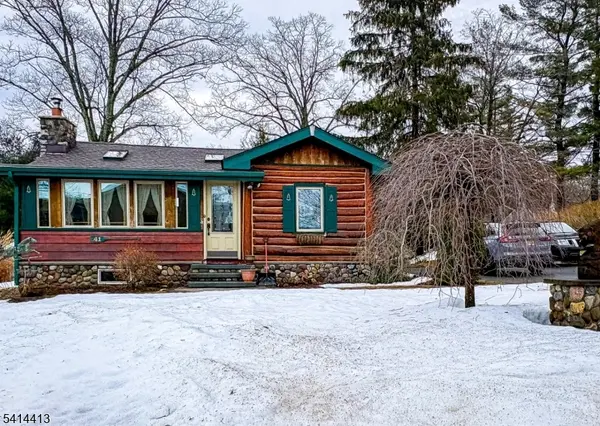 41 Hillside Ave, Jefferson Twp., NJ 07460