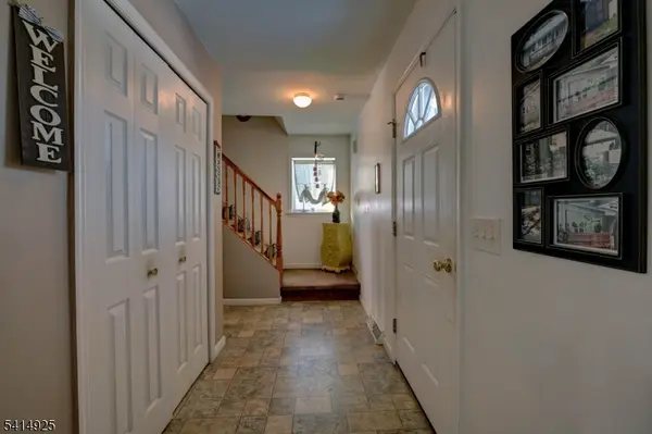 6 Hudson Ave, Jefferson Twp., NJ 07438