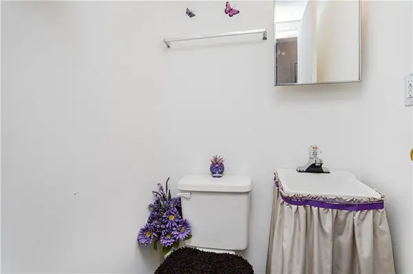 287 Jamie LN, Staten  Island, NY 10312