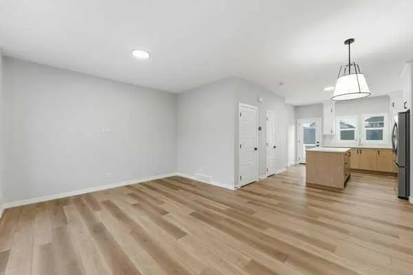 2161 Bayview DR SW, Airdrie, AB T4B 5N3