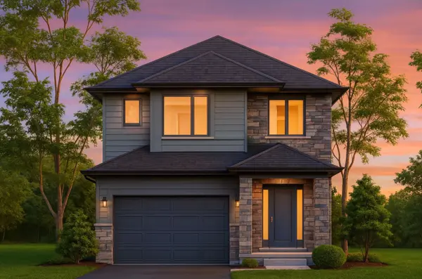 72 Chateauguay ST, Russell, ON K0A 1W0