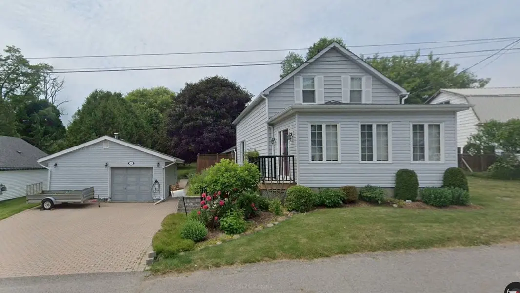 8 Chestnut HL, Port Hope, ON L1A 2B2