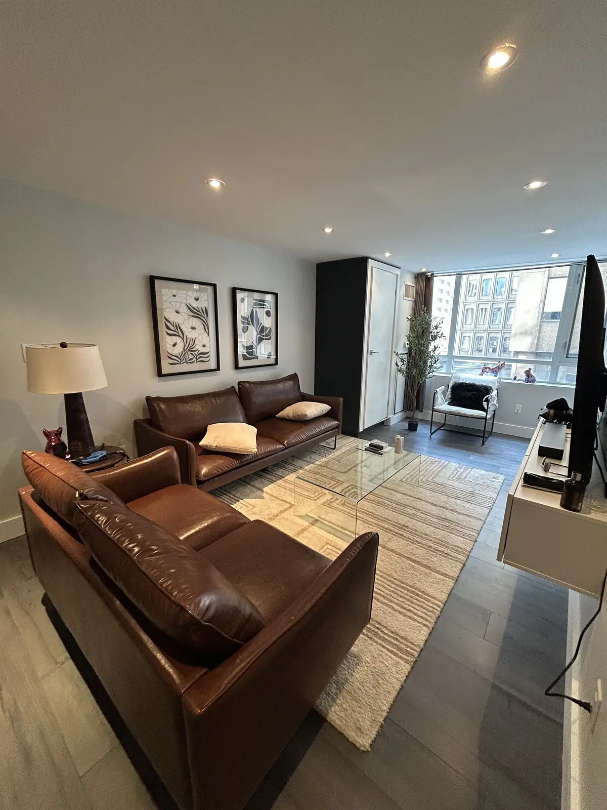 80 Cumberland ST #301, Toronto C02, ON M5R 3V1