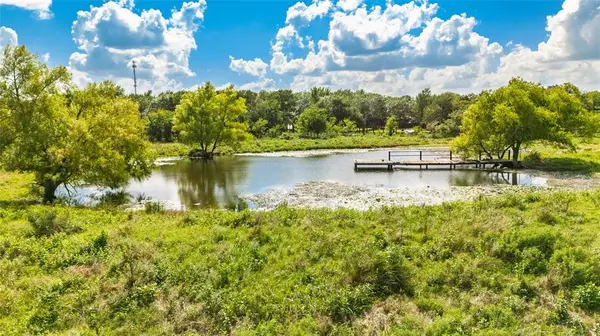 415 Division Street, Greenville, TX 75401