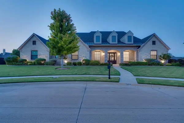 2209 Lyons, Midlothian, TX 76065