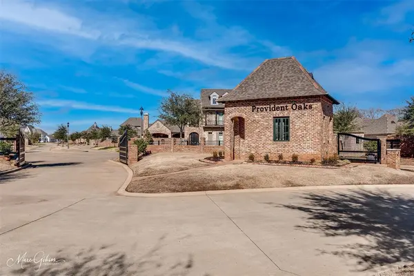 214 Overbrook Lane, Bossier City, LA 71111