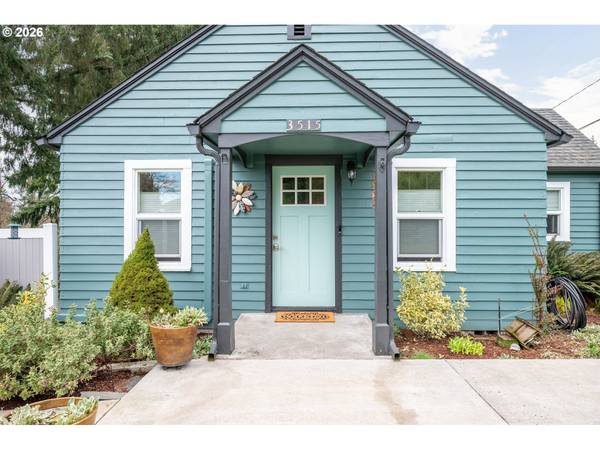 3515 COLUMBIA HEIGHTS RD, Longview, WA 98632