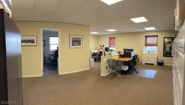 220 Lenox Ave, Westfield Town, NJ 07090