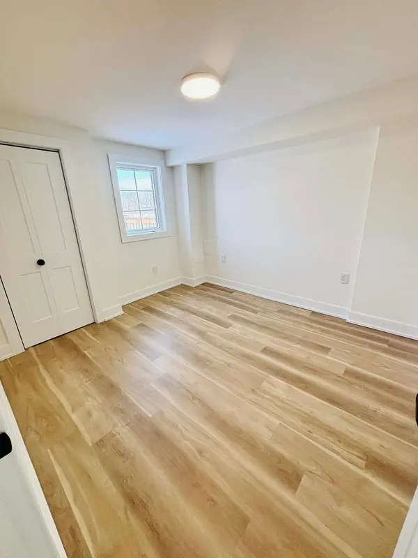 3283 Turnstone BLVD #A, Pickering, ON L1X 0M9