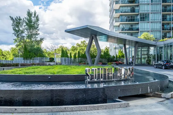 90 Park Lawn RD #2905, Toronto W06, ON M8Y 0B5