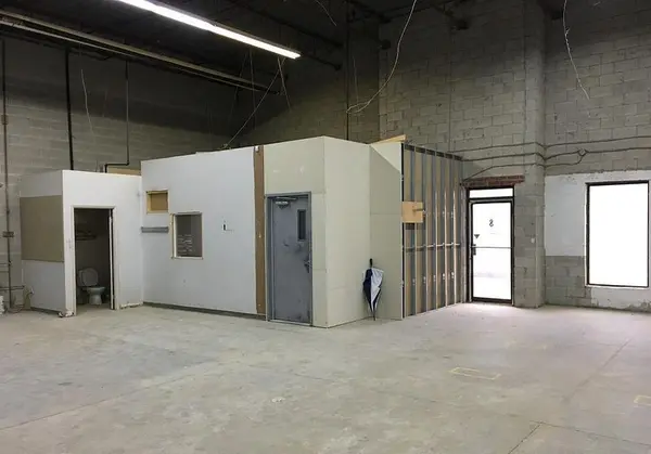 11 Edvac DR #8 & 9, Brampton, ON L6S 5W5