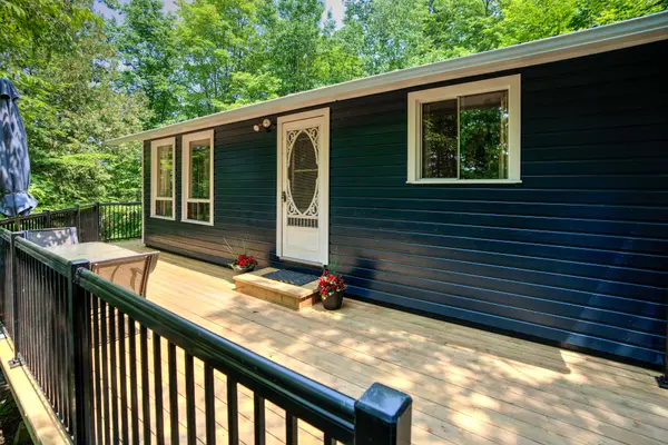 35B Whippoorwill LN, Frontenac, ON K0G 1X0