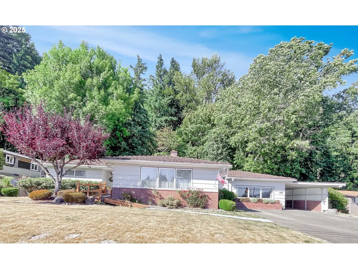 2116 CASCADE WAY, Longview, WA 98632