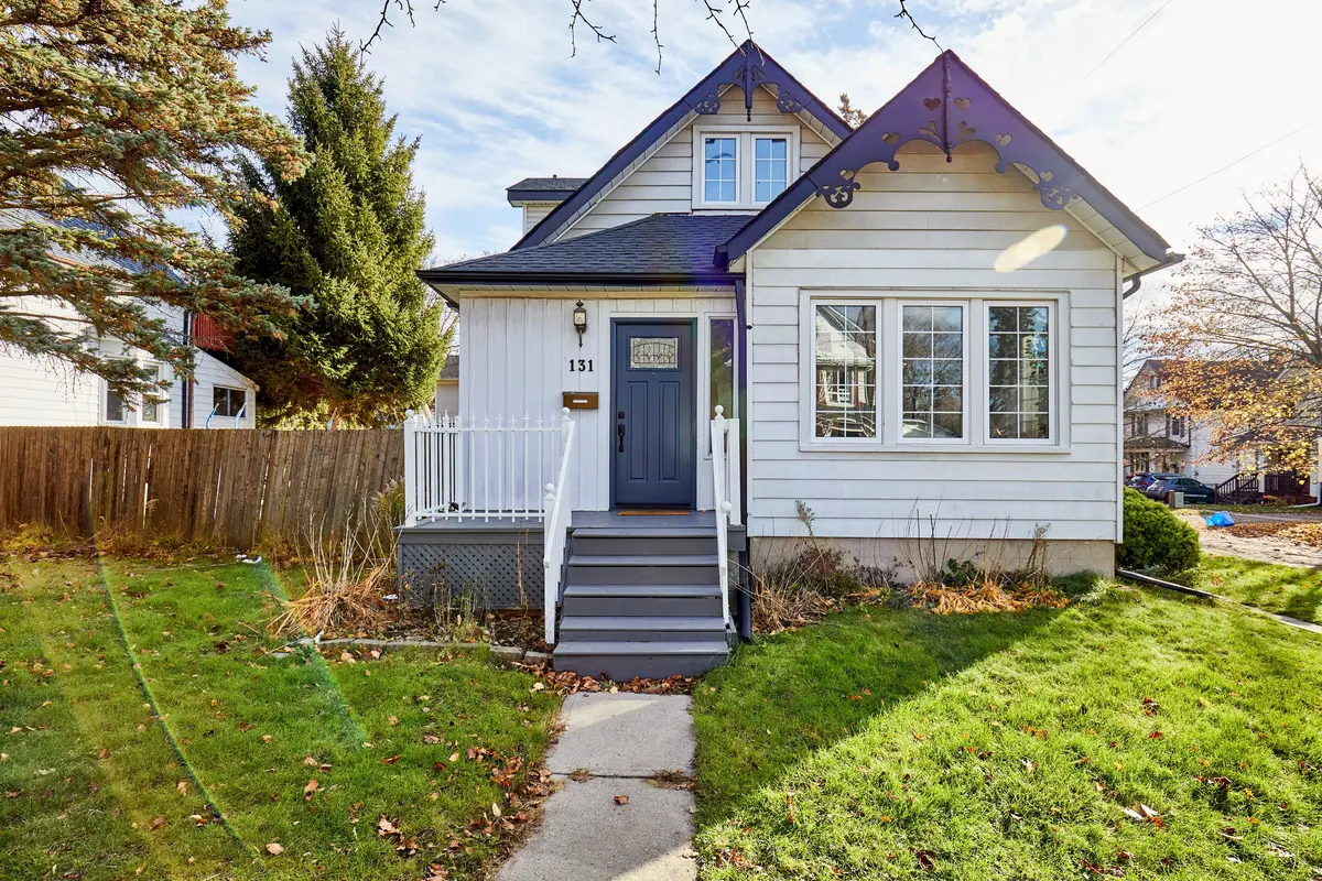 131 Alma ST, Oshawa, ON L1G 2C1
