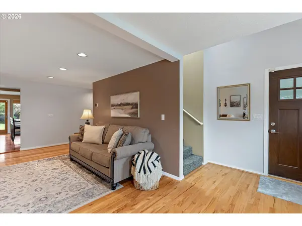 10540 SW ERROL ST, Tigard, OR 97223