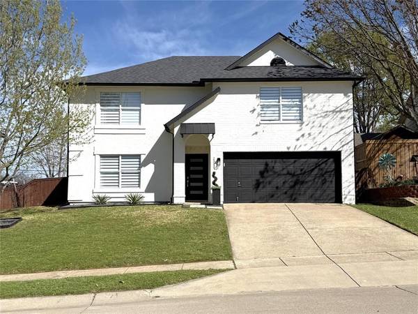 2312 Collington Drive, Roanoke, TX 76262