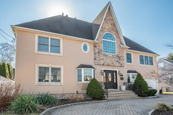 18 Stonycroft Rd, Wayne Twp., NJ 07470