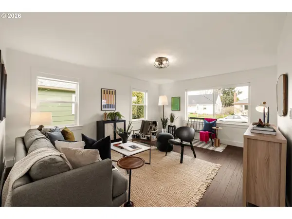 9120 SE MARKET ST, Portland, OR 97216