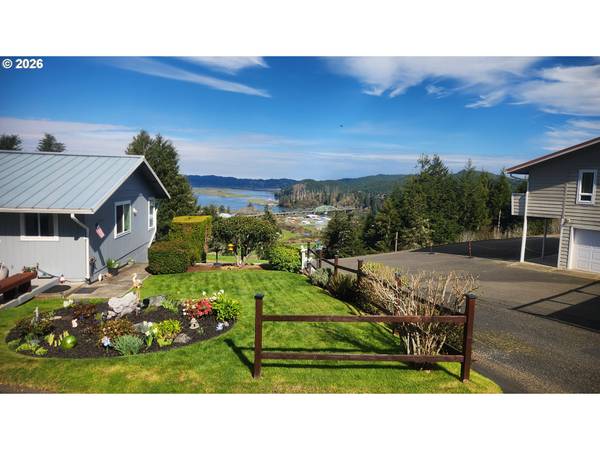 635 CRESTVIEW DR, Reedsport, OR 97467