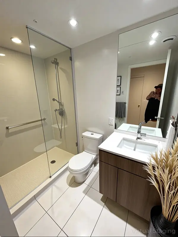60 Colborne ST #608, Toronto C08, ON M5E 1E3