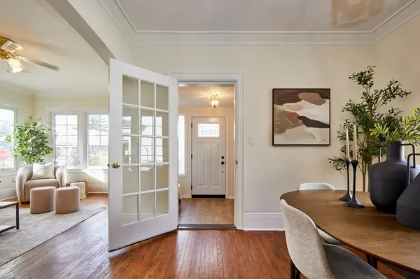 131 Alma ST, Oshawa, ON L1G 2C1