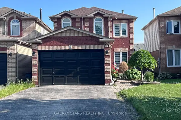 27 John Walter CRES, Clarington, ON L1E 2W6