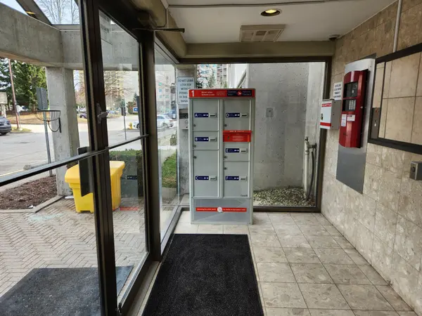 570 Proudfoot LN #309, London North, ON N6H 4Z1