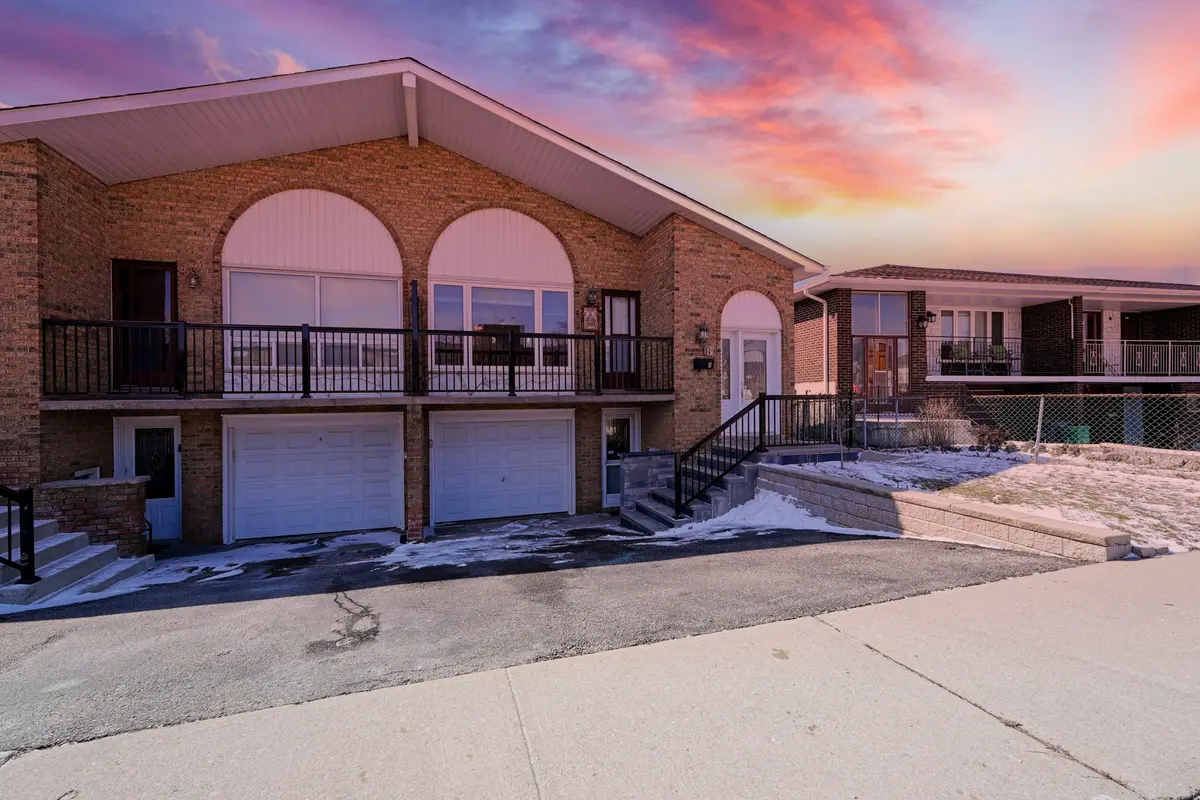 8 Cheryl CT, Brampton, ON L6V 3C2