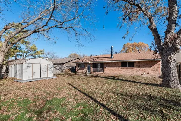 419 Woodcrest Way, Forney, TX 75126