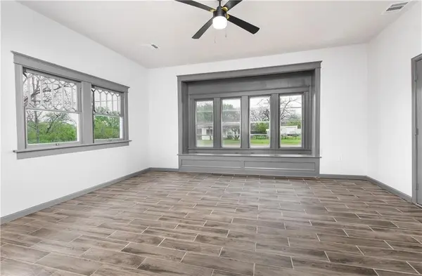 606 6th Street, Moody, TX 76557