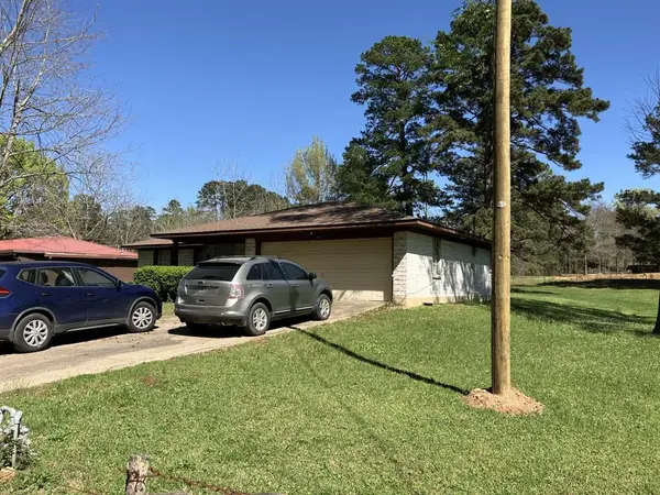 570 Roach Road, Haughton, LA 71037
