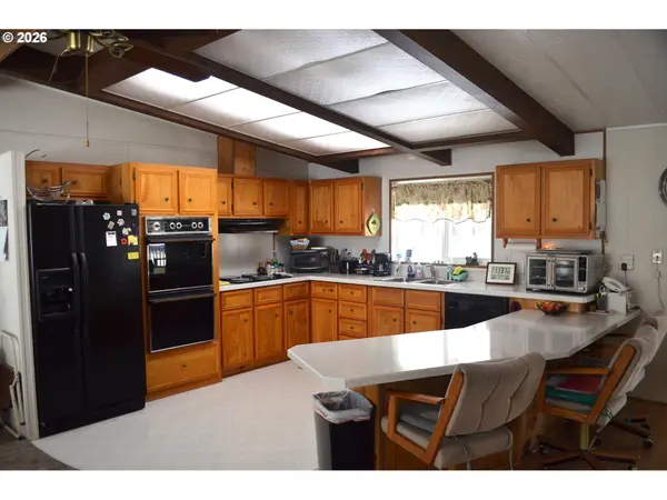 244 KAEHN RD, Crescent, OR 97733