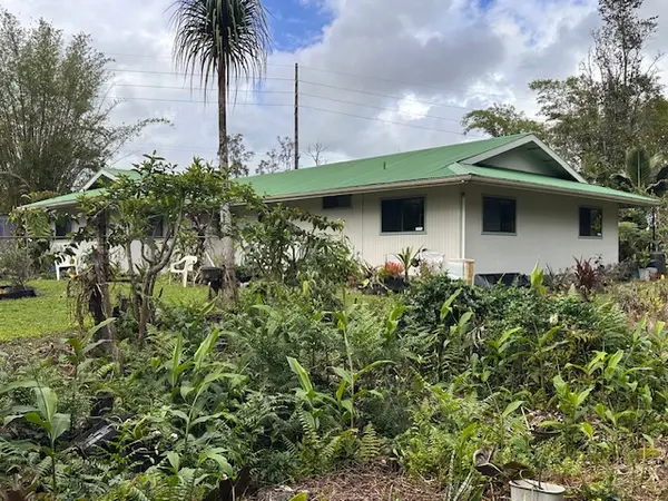 1379 MELE MANU ST, Hilo, HI 96720