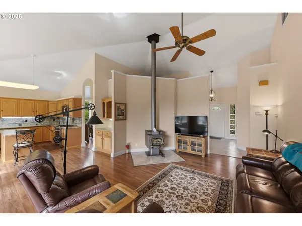 94004 COVEY LN, Coquille, OR 97423